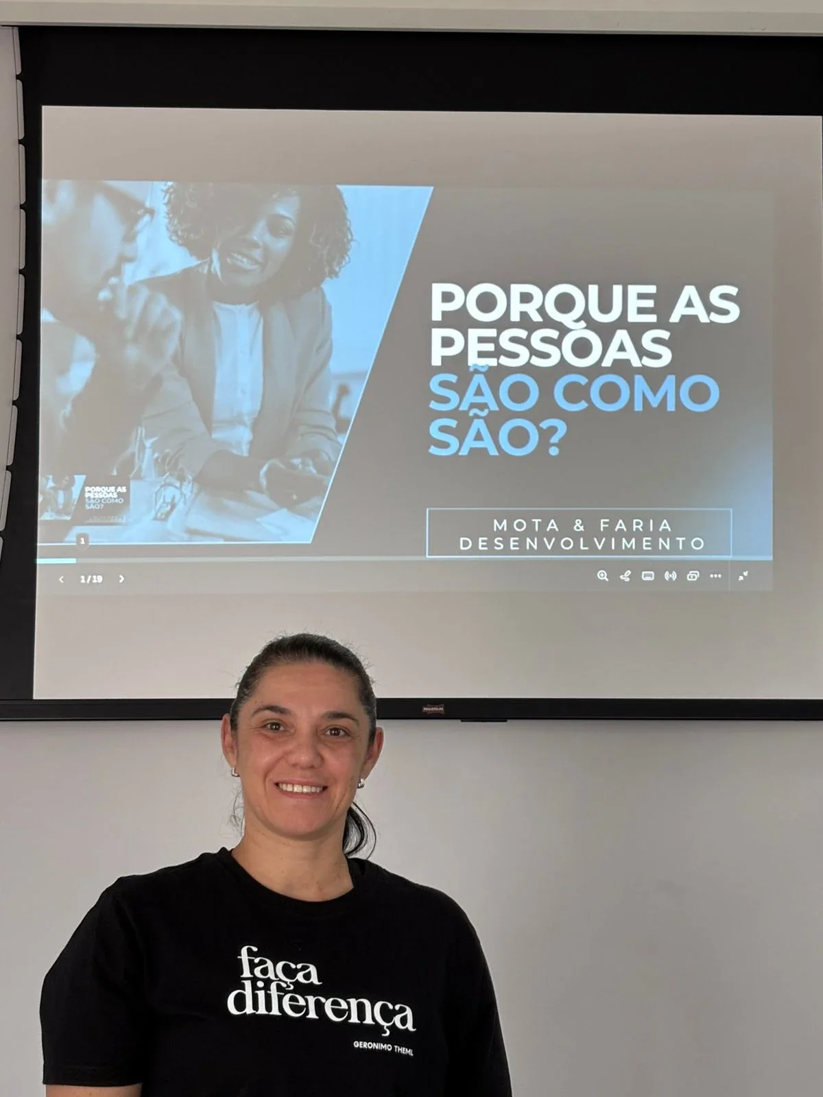 Josi Mota em atendimento